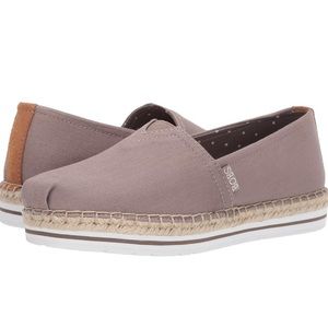 Bob’s for Sketchers Breeze Slip Ons with Memory Foam